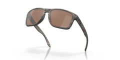 Holbrook™ XL
