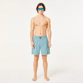 Performance Hybrid Short