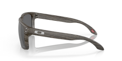 Holbrook™ XL