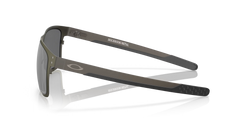 Holbrook™ Metal