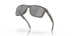 Holbrook™ XL