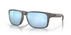 Holbrook™ XL Woodgrain Collection