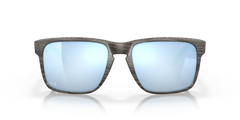Holbrook™ XL Woodgrain Collection