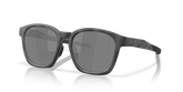 Shackle