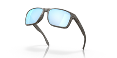 Holbrook™ XL Woodgrain Collection