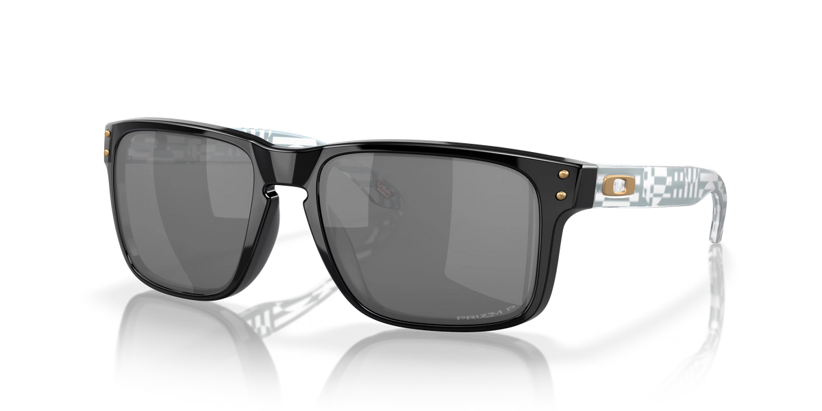 Holbrook™ Introspect Collection