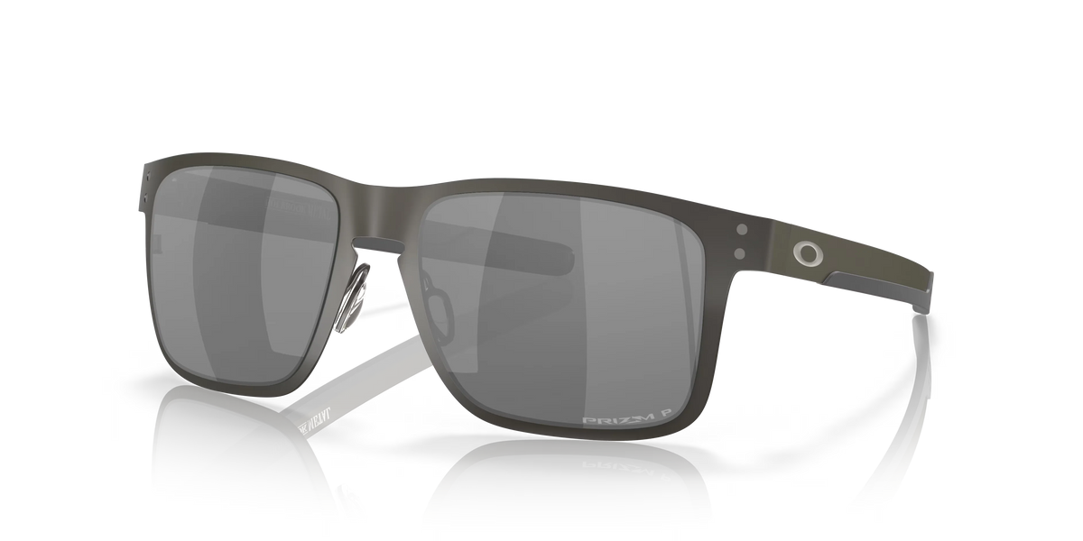 Holbrook™ Metal