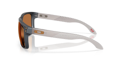 Holbrook™ XL Forge Collection