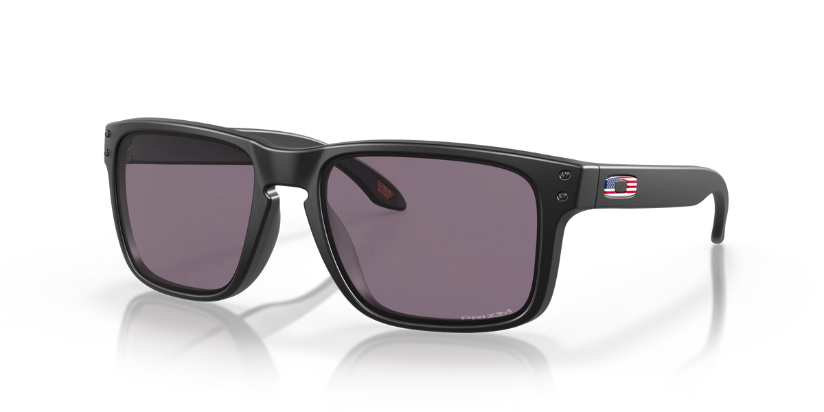 Standard Issue Holbrook™ USA Flag Collection