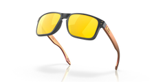 Holbrook™