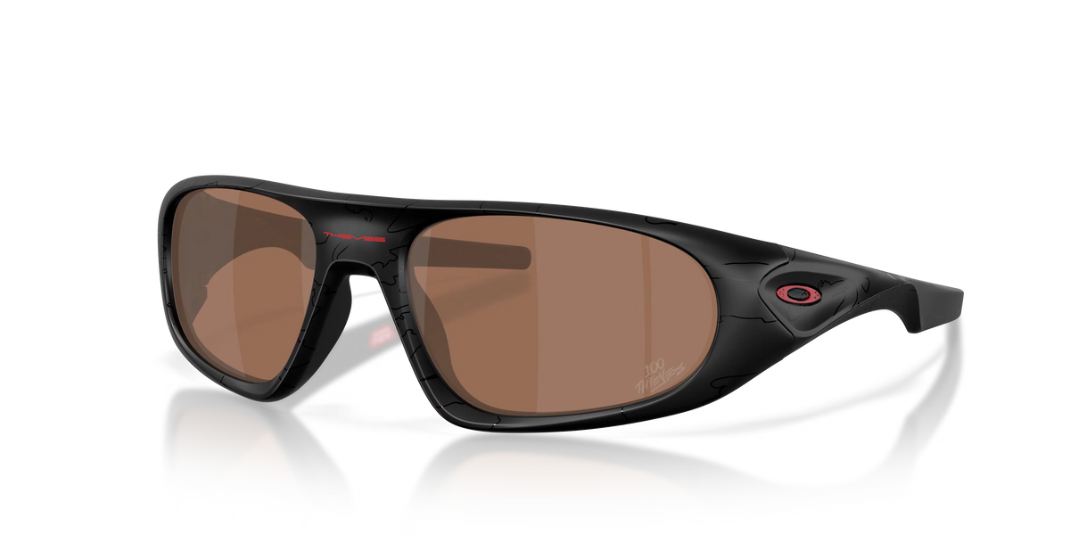 Neoforma 100 Thieves Collection